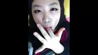 La magnifique pute Gabriella les femmes matures Paltrova suce une bite dans la voiture