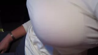 Pénétration anale d'une belle et sexy blonde matures poilues dans sa chambre