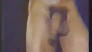 Merveilleuse blonde trop pâle mais vraiment chaude matures nues et habillées appelée Jessica Darlin donne BJ