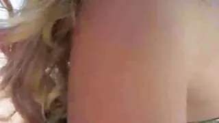 De femme mature de 50 ans merveilleuses salopes extrêmement bootyful sont prêtes pour analfuck sur le grand lit