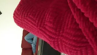 Incroyable femme mure sexy nue tête noire bootylicious obtient twat cloué mish et en pose debout