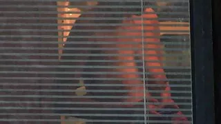 Sale chienne asiatique plaît seins mure à son copain avec une grosse pipe