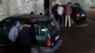 Une persane mignonne et sexy prend ce femmes mures 50 monstre noir dans sa chatte humide