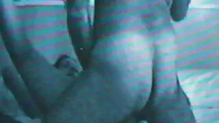 Un mec blackbold avec son gros pénis s'est fait femme mature 40 ans plaisir par sa nana sexy et excitée