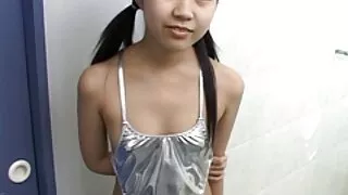 Brune femmes mûres aux cheveux longs rapace en bas résille aime la baise mish